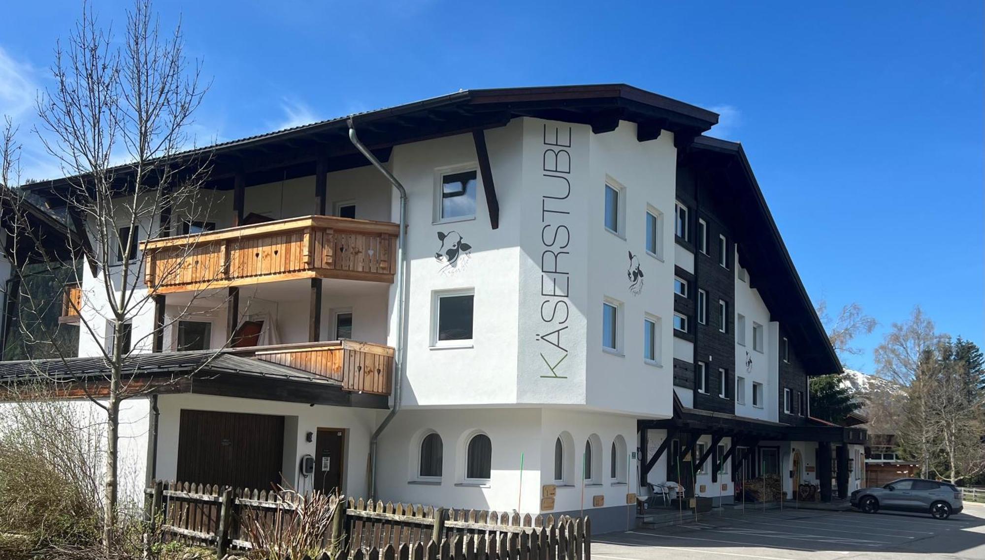 Kaeserstube Ferienwohnungen Tannheim Exteriör bild